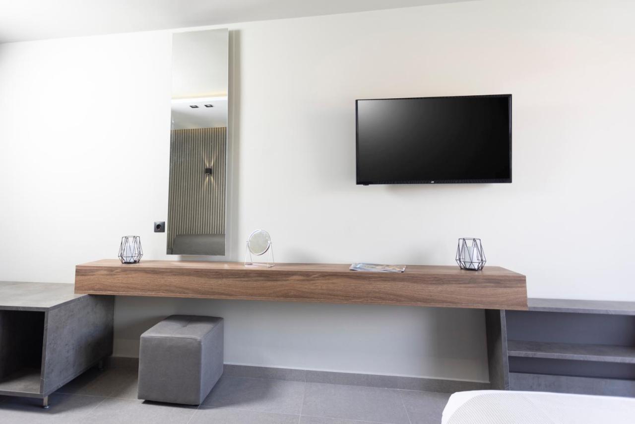 Notos Premium Holiday Apartments ペフコホリ エクステリア 写真